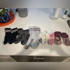 5 pair sticky socks